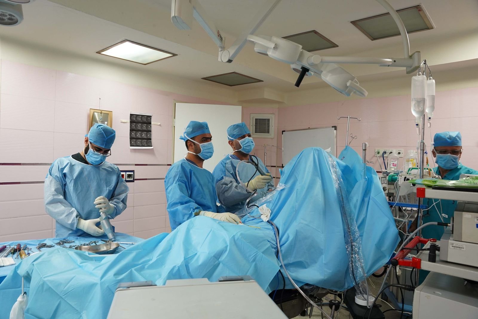 Single Port Robotic Surgery - Which Urological Operations Can Be Performed with Single Port Robotic Surgery?