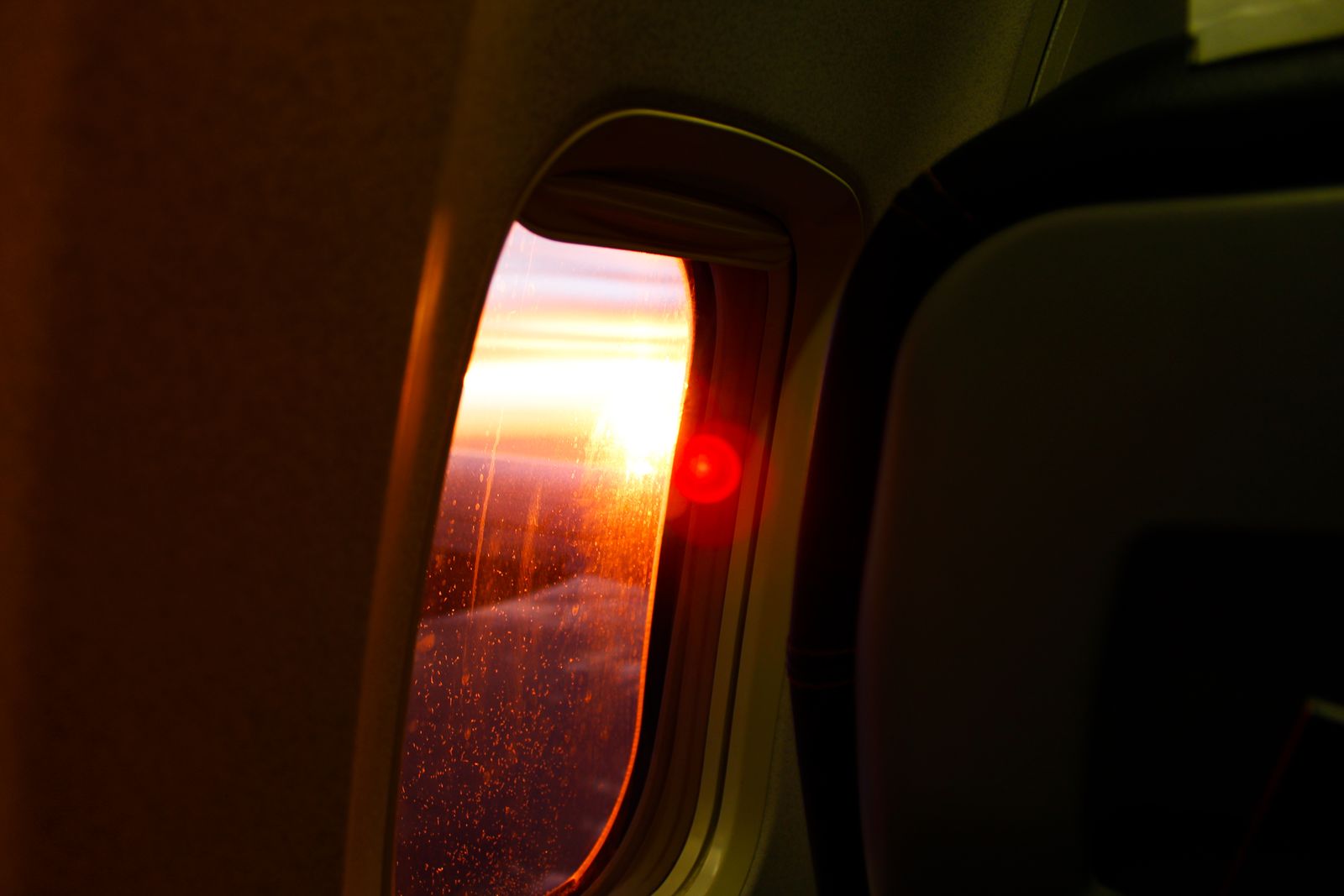 Single Port Robotic Surgery - view from an airplane window on the flight home